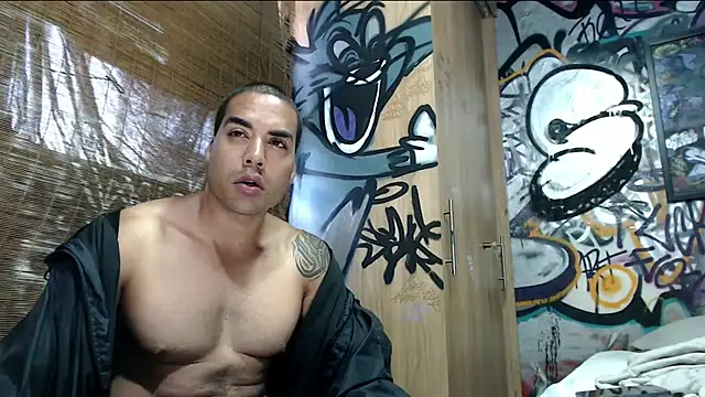 Snapshot of Justin_Frank chatting on April 2026 05:40:01 PM Justin Frank online show from April 2026 05:40:01 PM