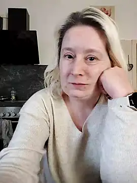 Snapshot of GeileEstelle chatting on February 2025 10:19:01 AM GeileEstelle online show from February 2025 10:19:01 AM