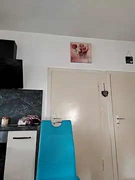 Snapshot of GeileEstelle chatting on September 2025 06:02:02 AM GeileEstelle online show from September 2025 06:02:02 AM