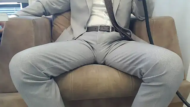 Snapshot of masterxmonster chatting on March 2025 12:53:02 PM masterxmonster online show from March 2025 12:53:02 PM