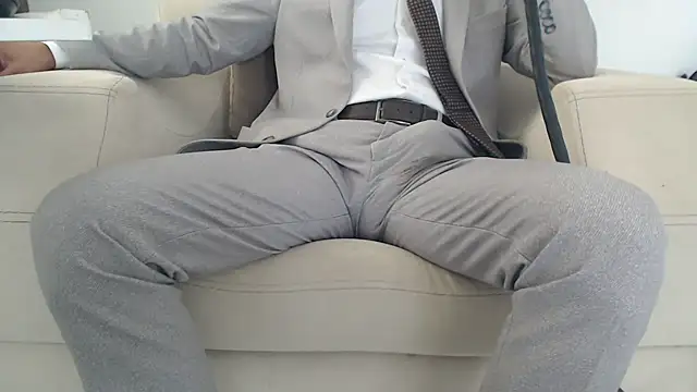 Snapshot of masterxmonster chatting on September 2025 10:17:01 AM masterxmonster online show from September 2025 10:17:01 AM