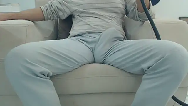 masterxmonster online show from December 2025 02:06:02 AM