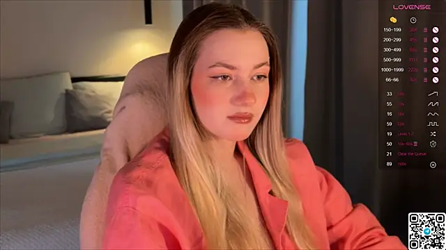 Snapshot of elinanortas chatting on November 2025 04:56:01 AM elinanortas online show from November 2025 04:56:01 AM