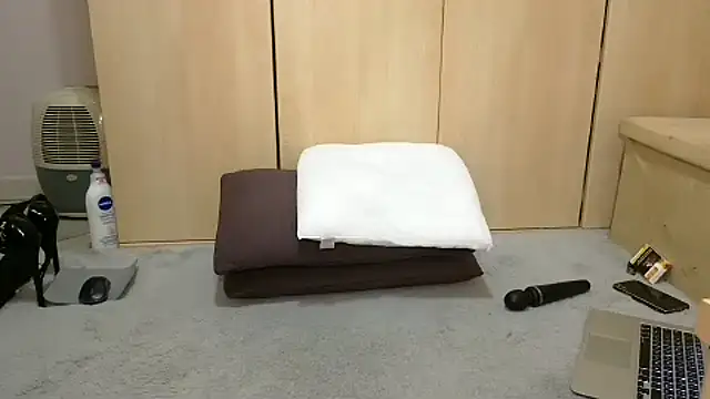 Snapshot of vanda26hot chatting on February 2025 08:29:01 AM vanda26hot online show from February 2025 08:29:01 AM