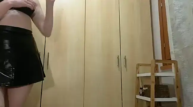 Snapshot of vanda26hot chatting on February 2025 05:01:01 AM vanda26hot online show from February 2025 05:01:01 AM