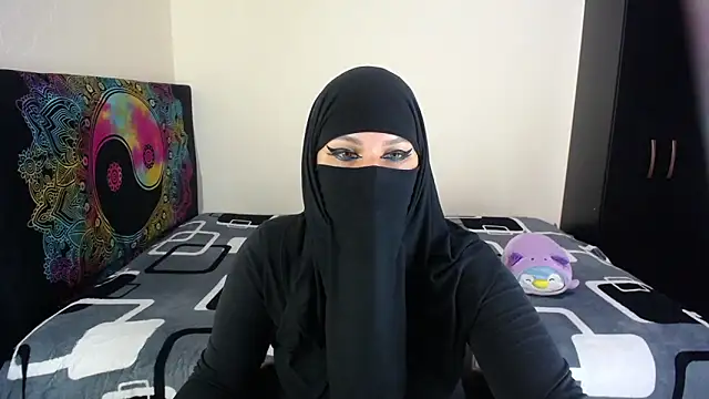 Snapshot of evelyn__salah chatting on March 2026 09:53:02 PM evelyn salah online show from March 2026 09:53:02 PM