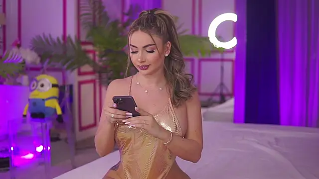 AshleySinn online show from January 2025 05:53:01 PM