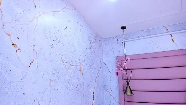 Snapshot of Scarleett_22 chatting on July 2026 08:02:01 PM Scarleett 22 online show from July 2026 08:02:01 PM