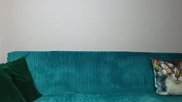 SaraDaisy online show from March 2026 06:01:01 PM