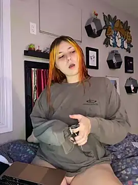 Snapshot of itsbabydashh chatting on December 2024 01:43:01 AM itsbabydashh online show from December 2024 01:43:01 AM