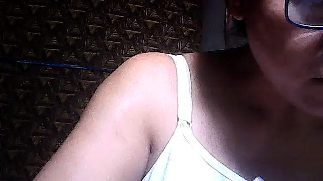 Snapshot of sweetsosie18 chatting on July 2026 10:17:02 AM sweetsosie18 online show from July 2026 10:17:02 AM