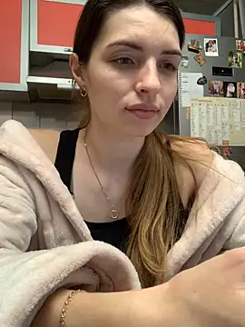 SeducingYoghourt online show from February 2025 03:39:02 PM