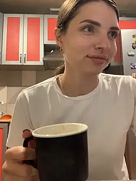 SeducingYoghourt online show from October 2025 02:49:01 PM