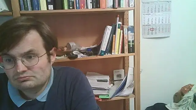 Snapshot of makau1 chatting on May 2026 08:04:02 PM makau1 online show from May 2026 08:04:02 PM