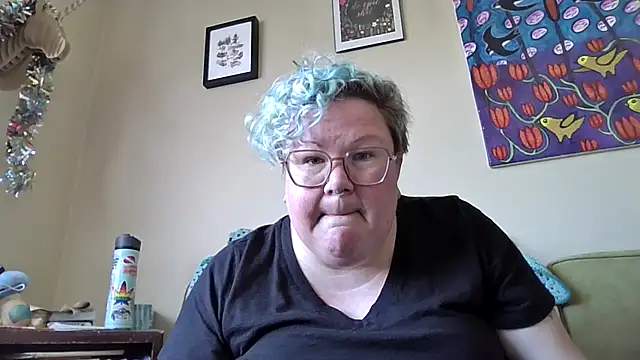 Snapshot of PotOfGreer chatting on April 2026 08:23:01 PM PotOfGreer online show from April 2026 08:23:01 PM