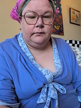 Snapshot of PotOfGreer chatting on April 2026 01:46:01 PM PotOfGreer online show from April 2026 01:46:01 PM