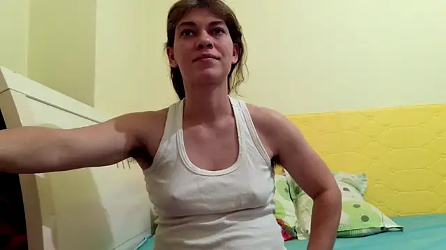 Snapshot of MercyLove chatting on January 2025 05:44:02 PM MercyLove online show from January 2025 05:44:02 PM