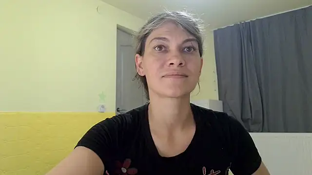 Snapshot of MercyLove chatting on September 2025 02:19:01 PM MercyLove online show from September 2025 02:19:01 PM