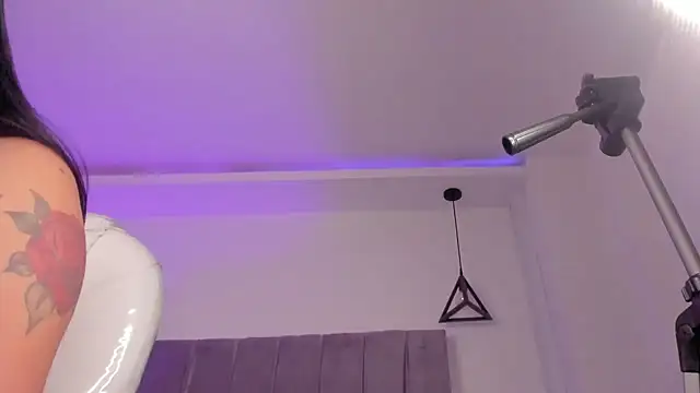 sofiaa riot online show from December 2024 05:09:02 AM