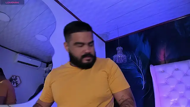 MichaelBear  online show from February 2025 12:13:02 PM