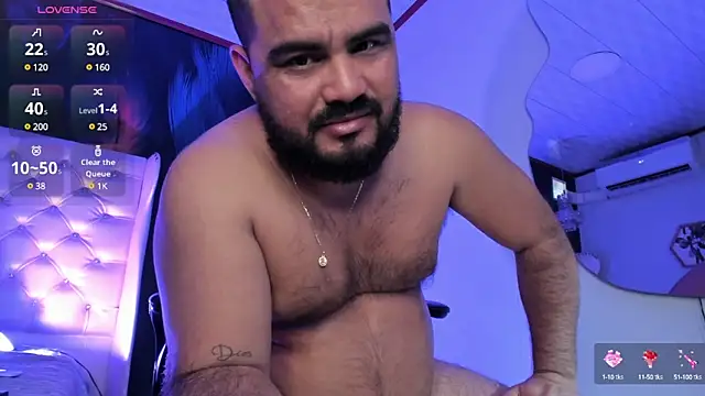 MichaelBear  online show from March 2025 06:39:02 PM