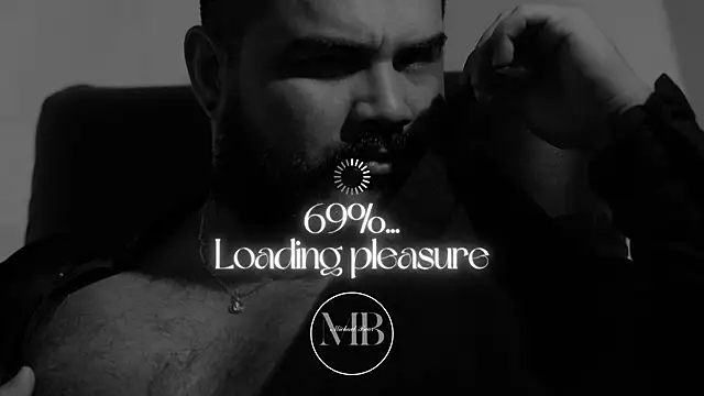 MichaelBear  online show from October 2025 02:40:01 PM