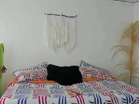 Snapshot of bonny_choke chatting on September 2025 06:30:01 PM bonny choke online show from September 2025 06:30:01 PM