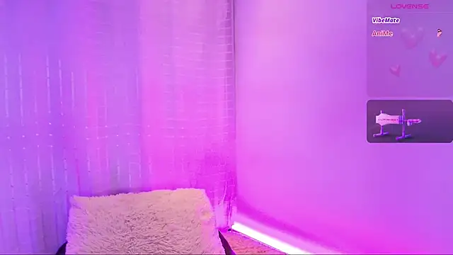 Snapshot of Samii_Evans chatting on December 2024 10:03:01 AM Samii Evans online show from December 2024 10:03:01 AM