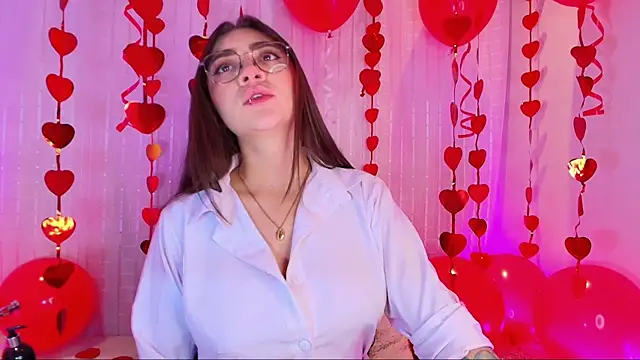 Snapshot of Samii_Evans chatting on February 2025 03:42:01 AM Samii Evans online show from February 2025 03:42:01 AM