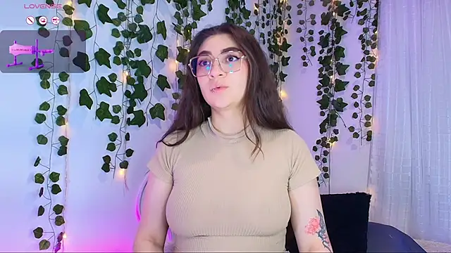 Snapshot of Samii_Evans chatting on October 2025 06:12:01 AM Samii Evans online show from October 2025 06:12:01 AM