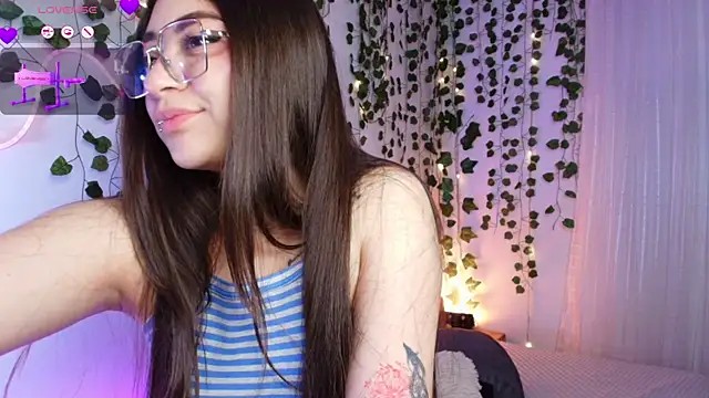 Snapshot of Samii_Evans chatting on March 2026 04:53:01 AM Samii Evans online show from March 2026 04:53:01 AM