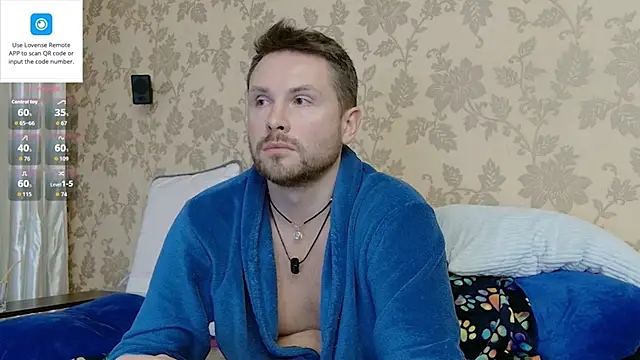 MartinBrandon online show from November 2025 10:33:02 PM