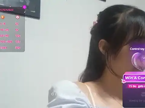 Snapshot of Moon_lunita chatting on February 2025 02:37:01 AM Moon lunita online show from February 2025 02:37:01 AM