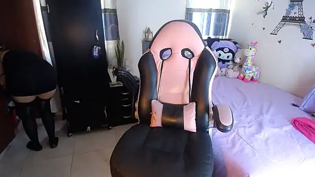 violeta campbell online show from December 2025 04:02:01 PM