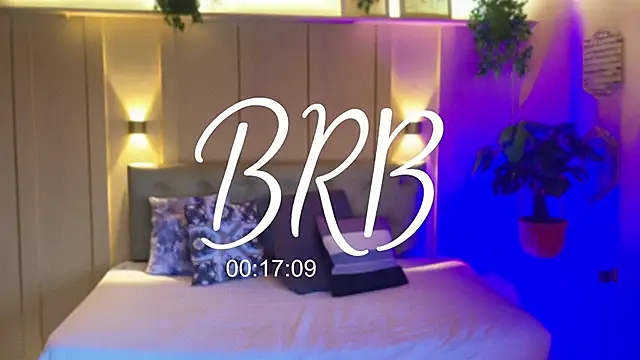 Snapshot of nicol_snow chatting on October 2025 01:22:01 PM nicol snow online show from October 2025 01:22:01 PM