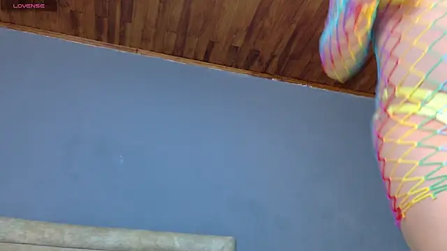 Snapshot of nicol_snow chatting on April 2026 07:18:02 PM nicol snow online show from April 2026 07:18:02 PM