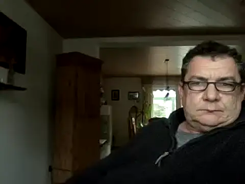 Snapshot of Nobbie444 chatting on March 2026 12:33:01 PM Nobbie444 online show from March 2026 12:33:01 PM