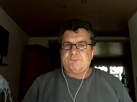 Snapshot of Nobbie444 chatting on April 2026 08:35:01 AM Nobbie444 online show from April 2026 08:35:01 AM