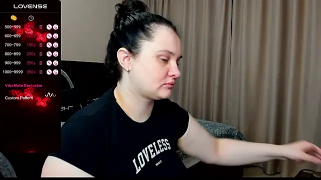 AlanaBrox online show from October 2025 01:37:01 AM