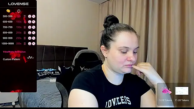 AlanaBrox online show from November 2025 11:24:01 PM