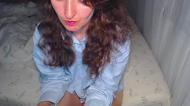 LoraPreston online show from June 2026 08:33:01 PM