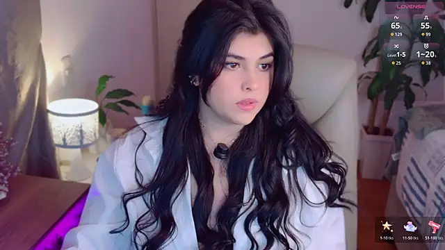 Snapshot of Alyaa_s chatting on May 2026 12:59:01 AM Alyaa s online show from May 2026 12:59:01 AM
