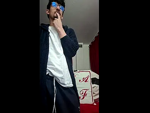 Snapshot of ALBEIROFOOTBALL1992 chatting on March 2026 04:38:02 AM ALBEIROFOOTBALL1992 online show from March 2026 04:38:02 AM