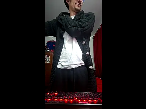 Snapshot of ALBEIROFOOTBALL1992 chatting on April 2026 04:40:01 AM ALBEIROFOOTBALL1992 online show from April 2026 04:40:01 AM