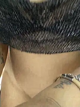 sasha hot98 online show from November 2025 08:36:02 PM