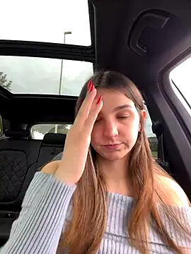 DoriDeluxe66 online show from November 2025 12:49:02 PM