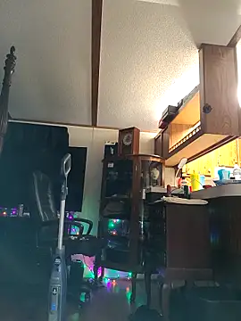 Snapshot of chosen923 chatting on December 2025 06:51:01 AM chosen923 online show from December 2025 06:51:01 AM