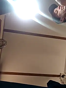 Snapshot of chosen923 chatting on March 2026 08:45:01 PM chosen923 online show from March 2026 08:45:01 PM