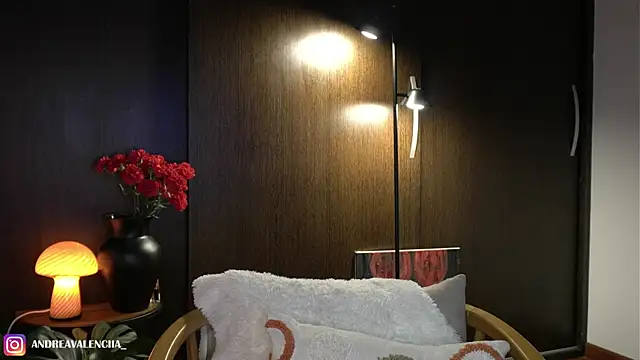 Snapshot of kendall_ruiz chatting on January 2025 02:58:02 AM kendall ruiz online show from January 2025 02:58:02 AM