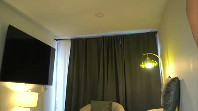 Snapshot of kendall_ruiz chatting on November 2025 09:57:01 PM kendall ruiz online show from November 2025 09:57:01 PM